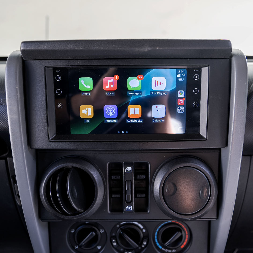 Jeep Wrangler Head Unit Upgrade Kit (2007-2015) - 7inch Touchscreen with Wireless Apple Carplay & Android Auto